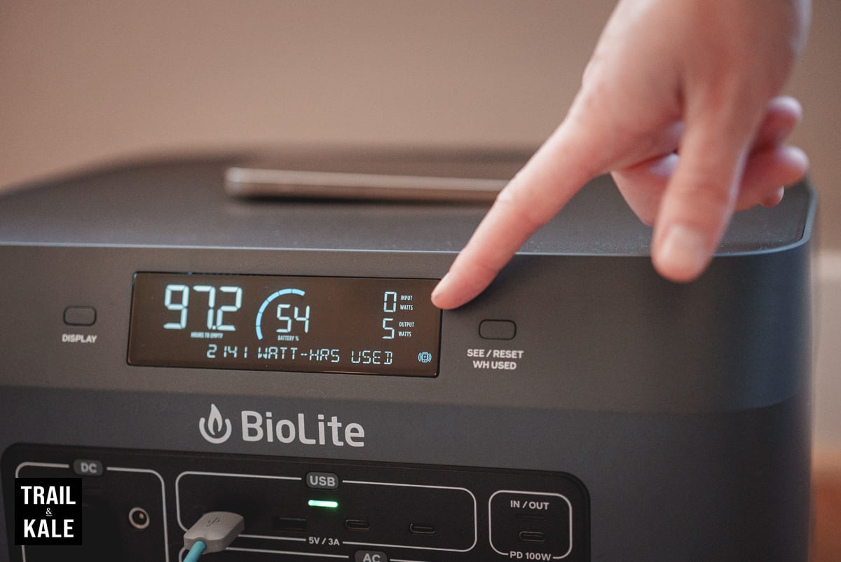 Biolite BaseCharge 1500+ Review - The easy to use LCD screen on this portable power station