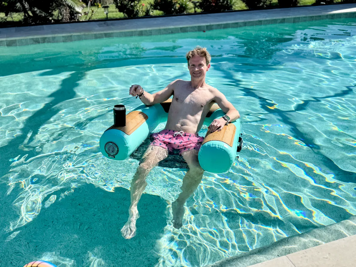 BOTE Hangout Sling Chair is super comfortable to sit in