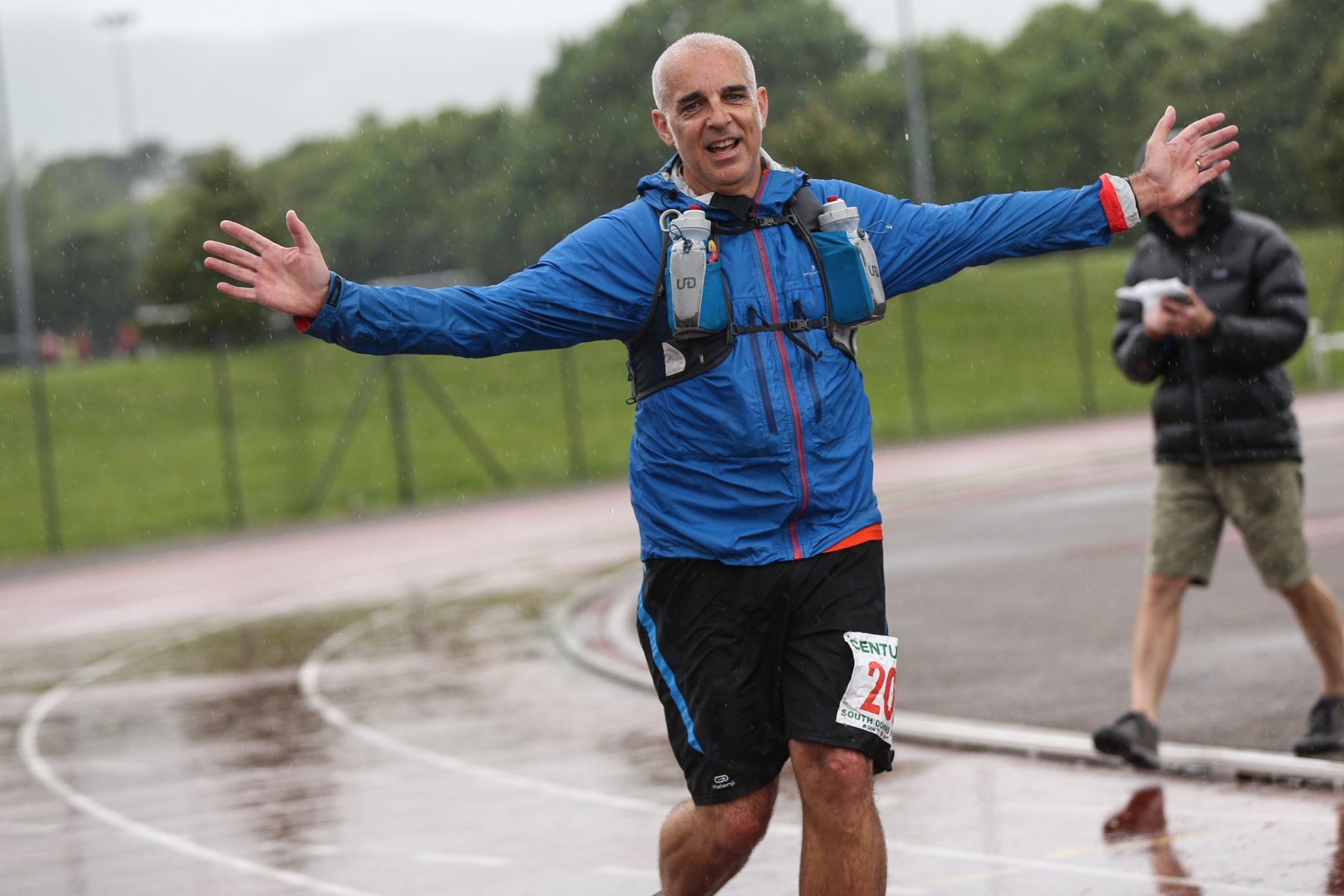 Still Not Bionic: Finishing South Downs Way 100 Ira Rainey