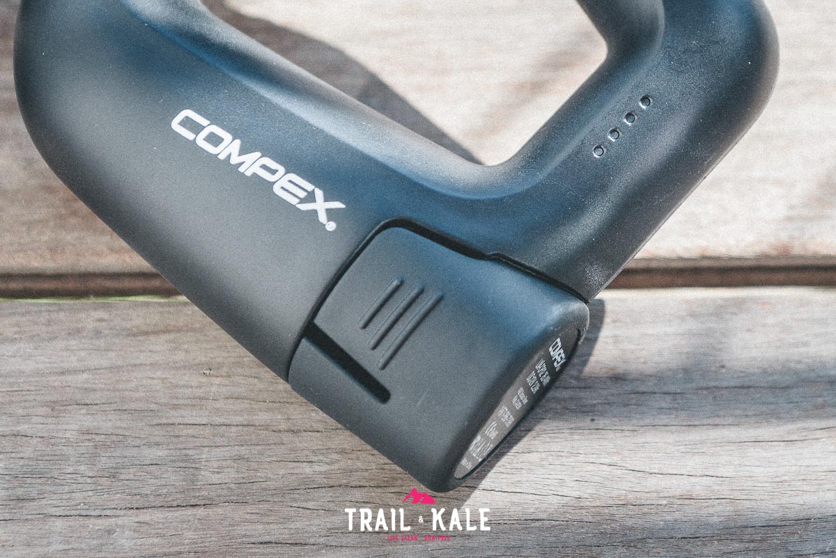 The Compex Fixx 1.0 Massager rechargeable battery and battery level indicator.
