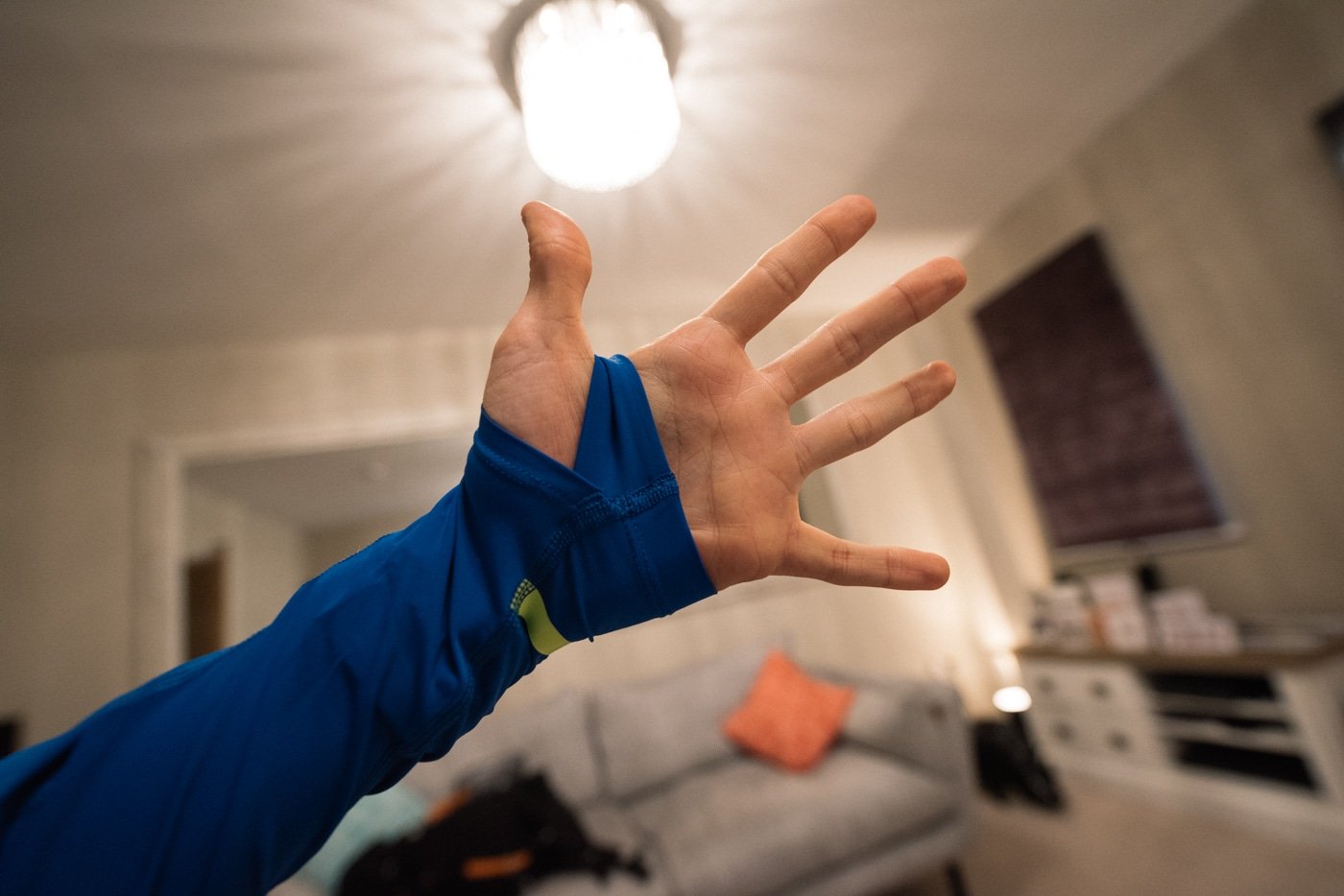 gore running wear fusion - windstopper long sleeve top hand loop palm