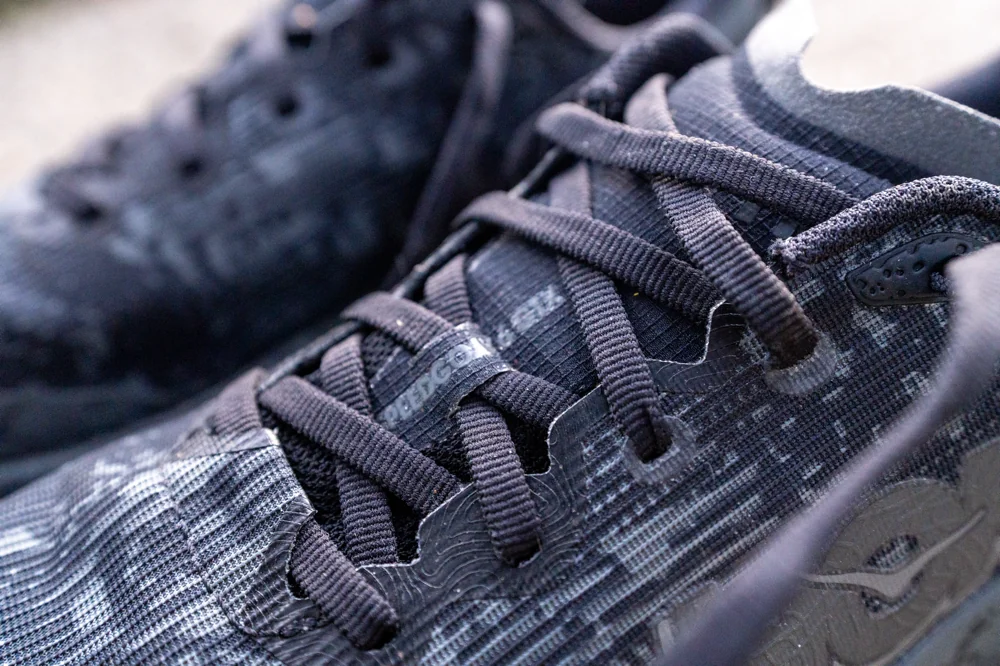 That tongue is still too short, and it feels more rigid in the GTX version.