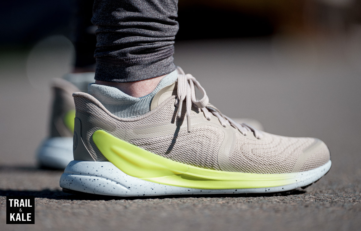 lululemon Blissfeel 2 Review by Trail and Kale for web 24