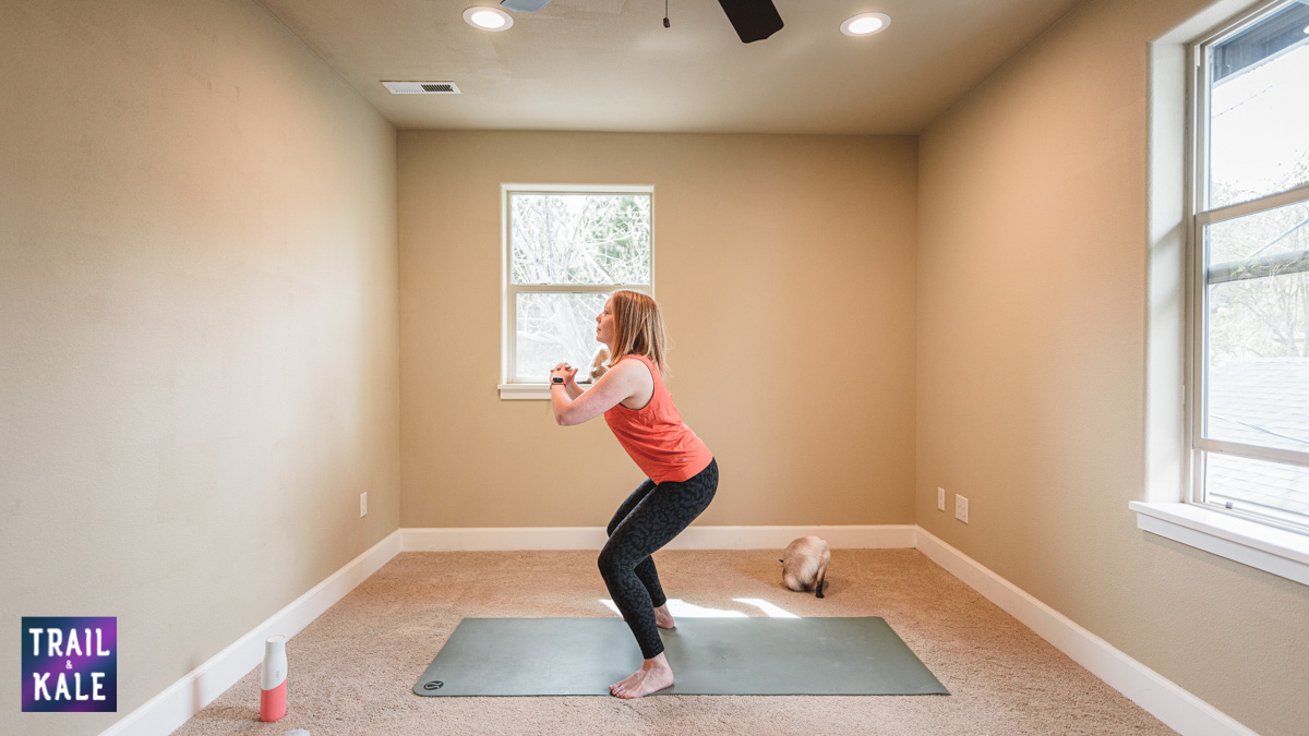 Lululemon Easy Yoga Stretches For Runners trail and kale Static Squat