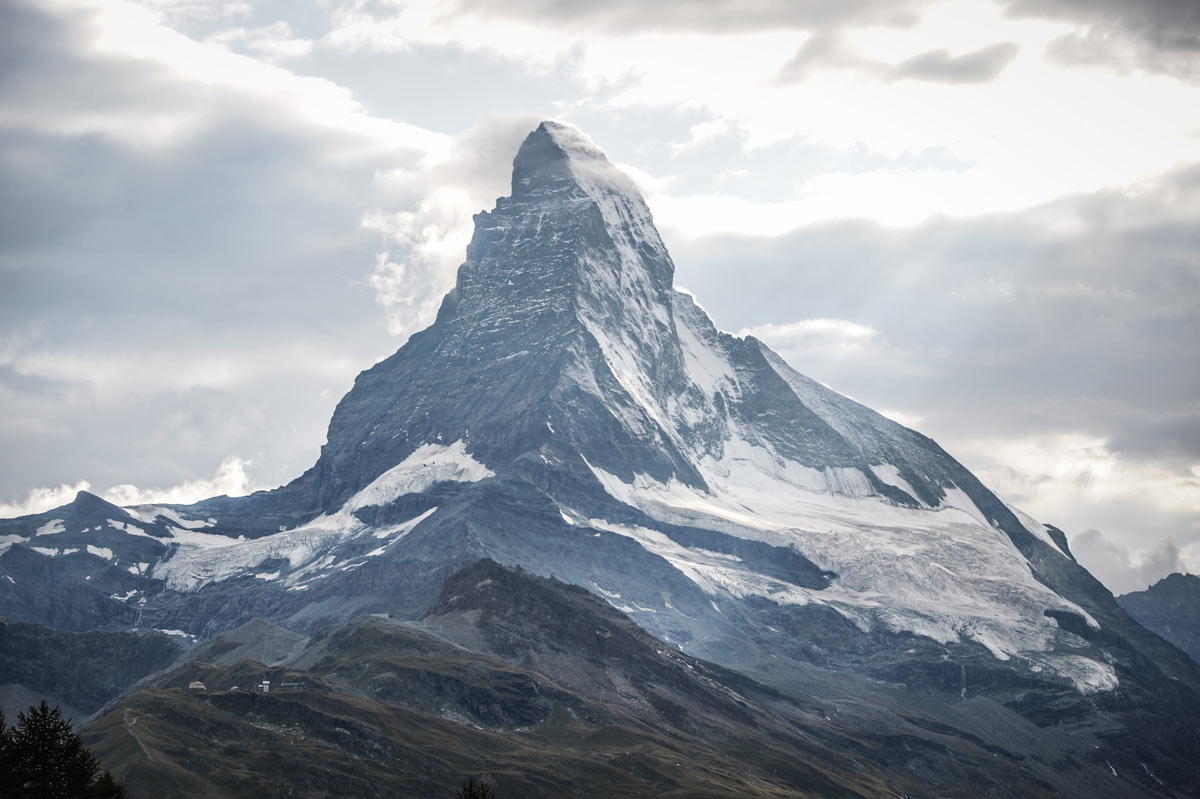 Matterhorn Ultraks Official photograph 3 trail Kale