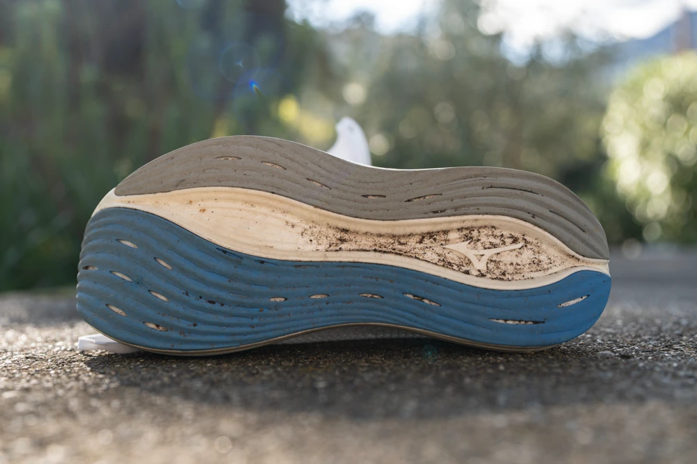 Mizuno Neo Zen outsole