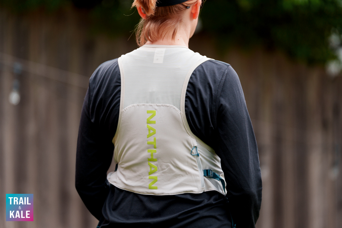Nathan Pinnacle Featherlite Review 1.5 Liter hydration vest 3