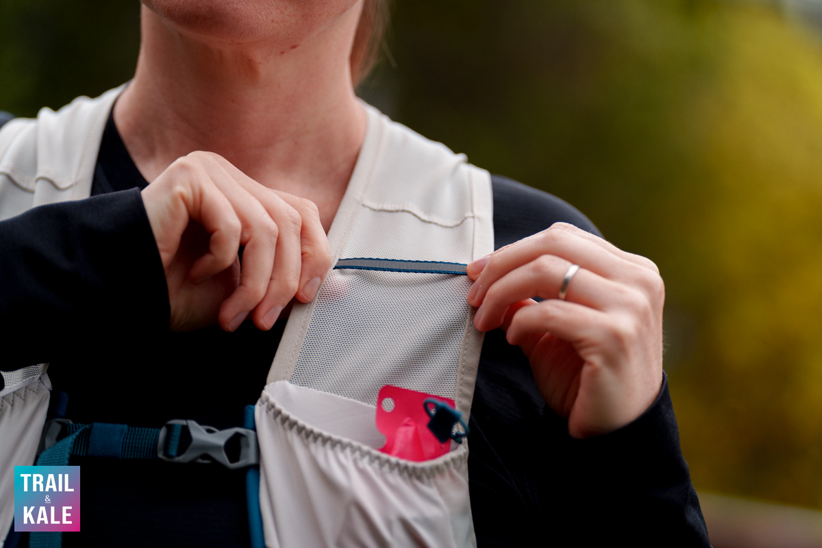 Nathan Pinnacle Featherlite Review 1.5 Liter hydration vest 9