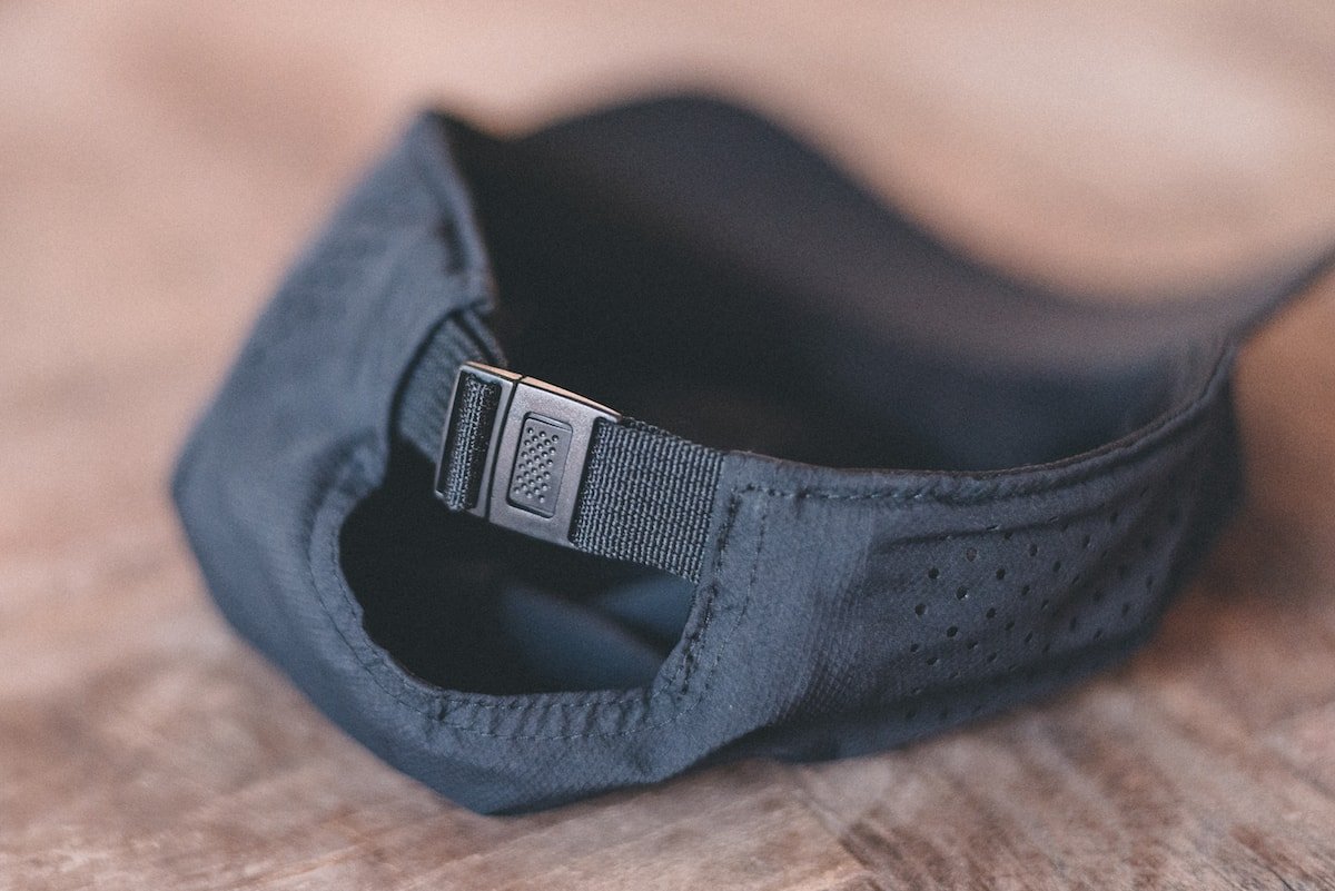 On Running Lightweight Cap Review