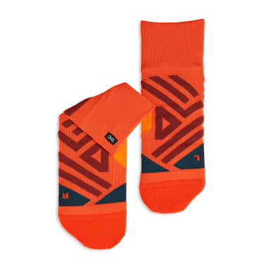 on running socks review mid