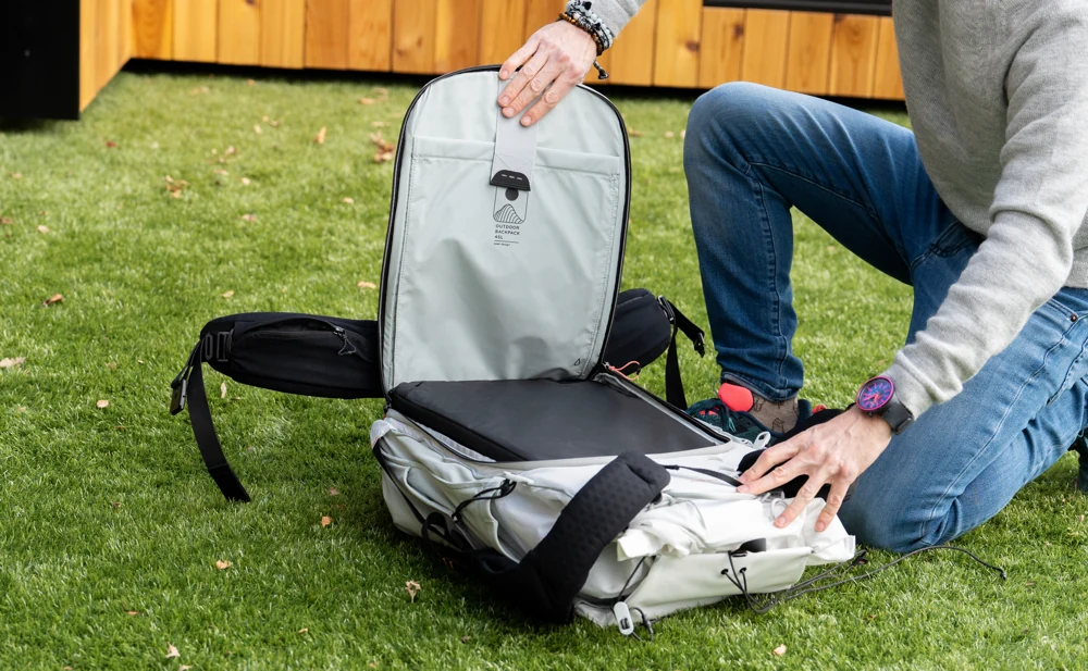 accessing camera gear does feel clunky at times as the cube is not attached to the pack itself