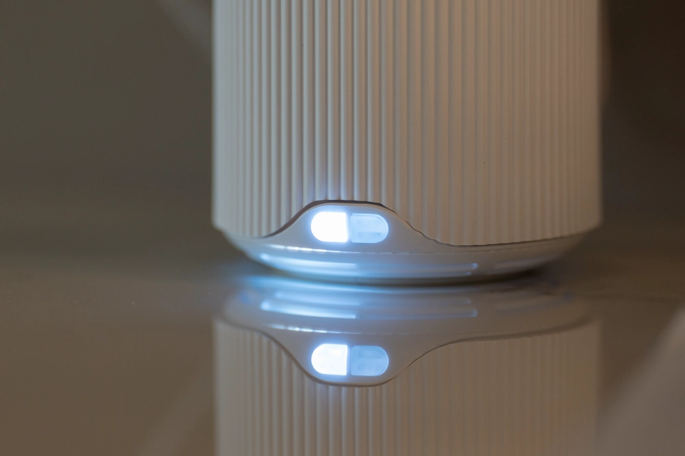 Pura plus has two physical buttons on the front that light up when in use