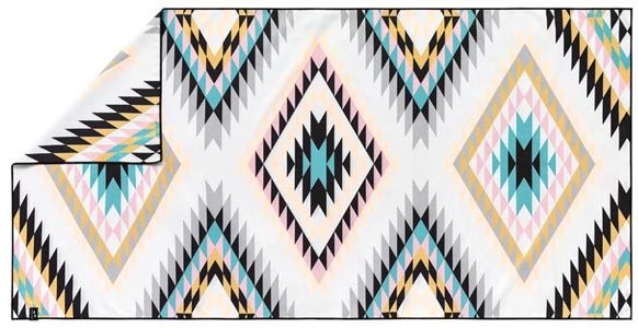 Slowtide Quick Dry Towel best christmas gifts for travelers trail and kale