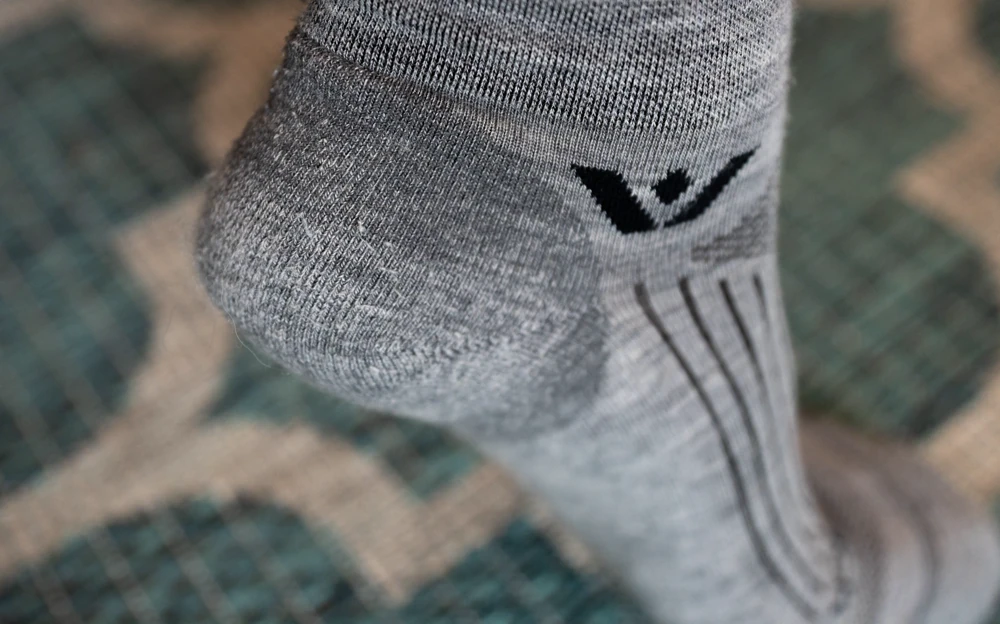 Swiftwick Pursuit Quarter Crew High Socks medium cushioning