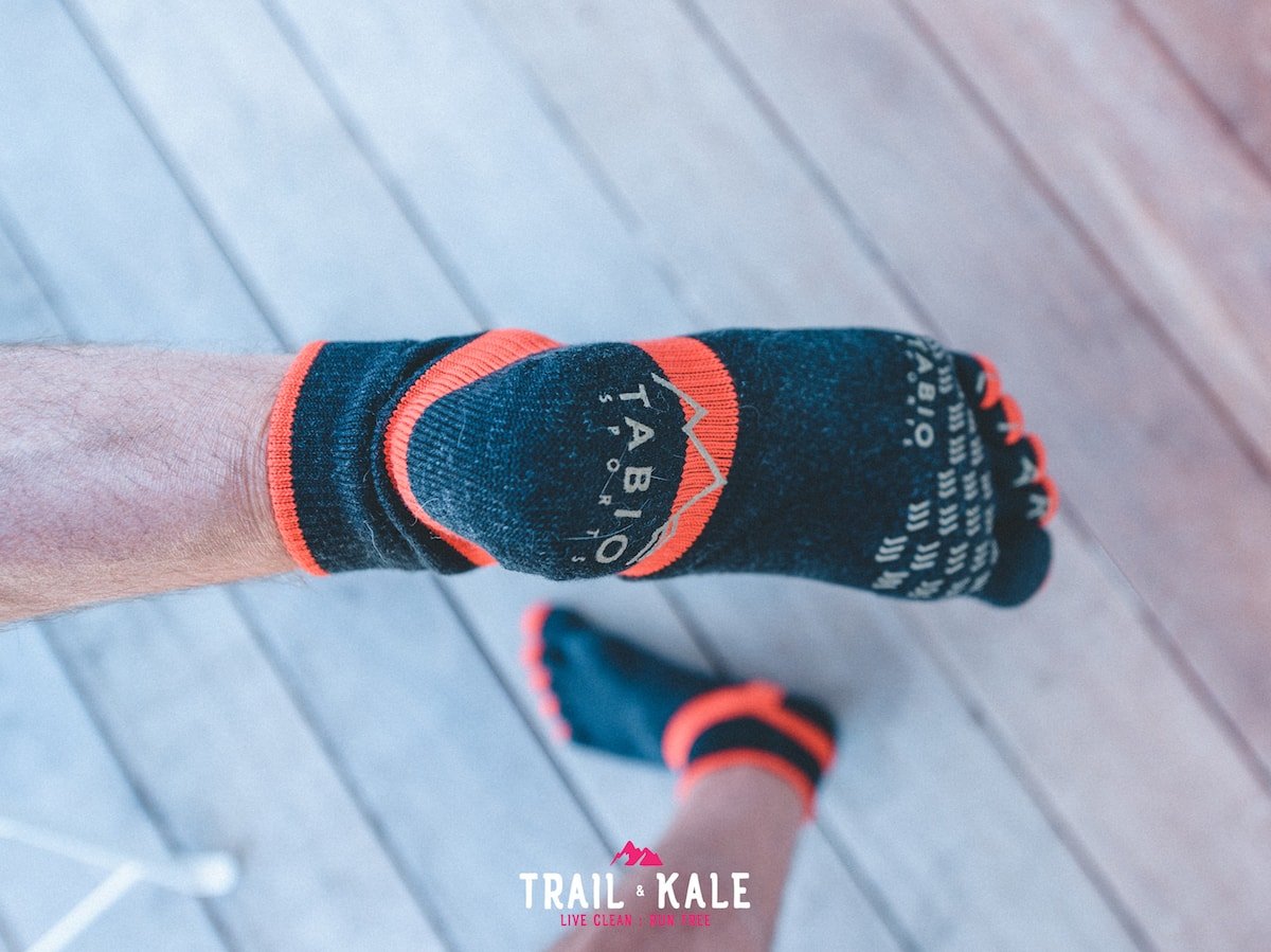 tabio trailblazer trail running socks review - trail & Kale