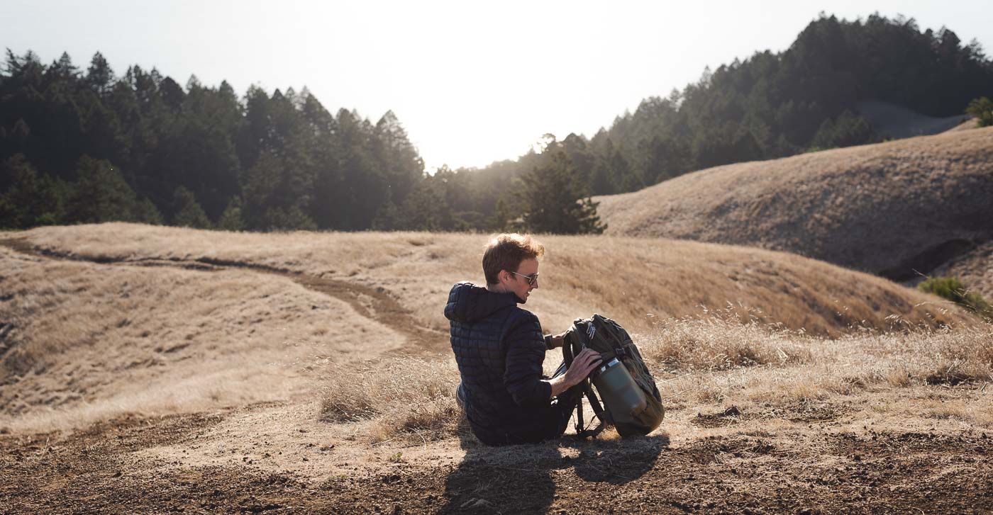 Hiking Essentials for Beginners - What Day Hiking Gear to Pack