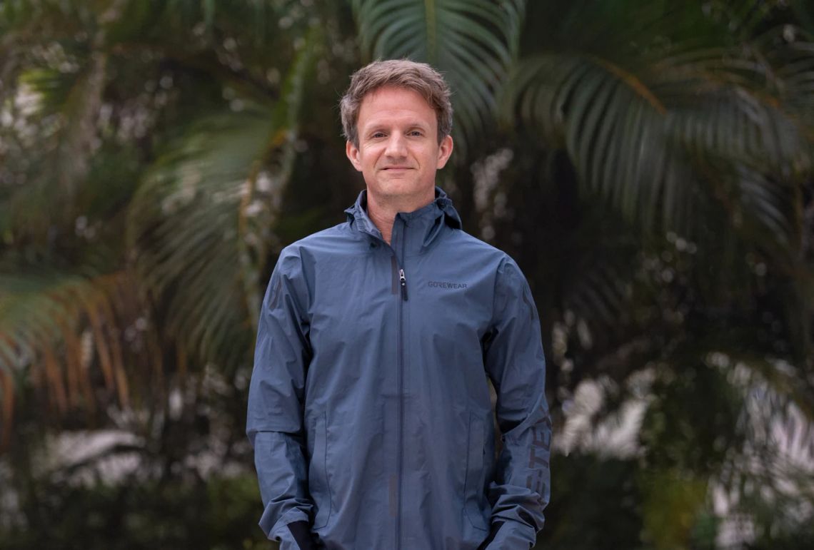 GOREWEAR Concurve Gore-Tex Waterproof Running Jacket Review