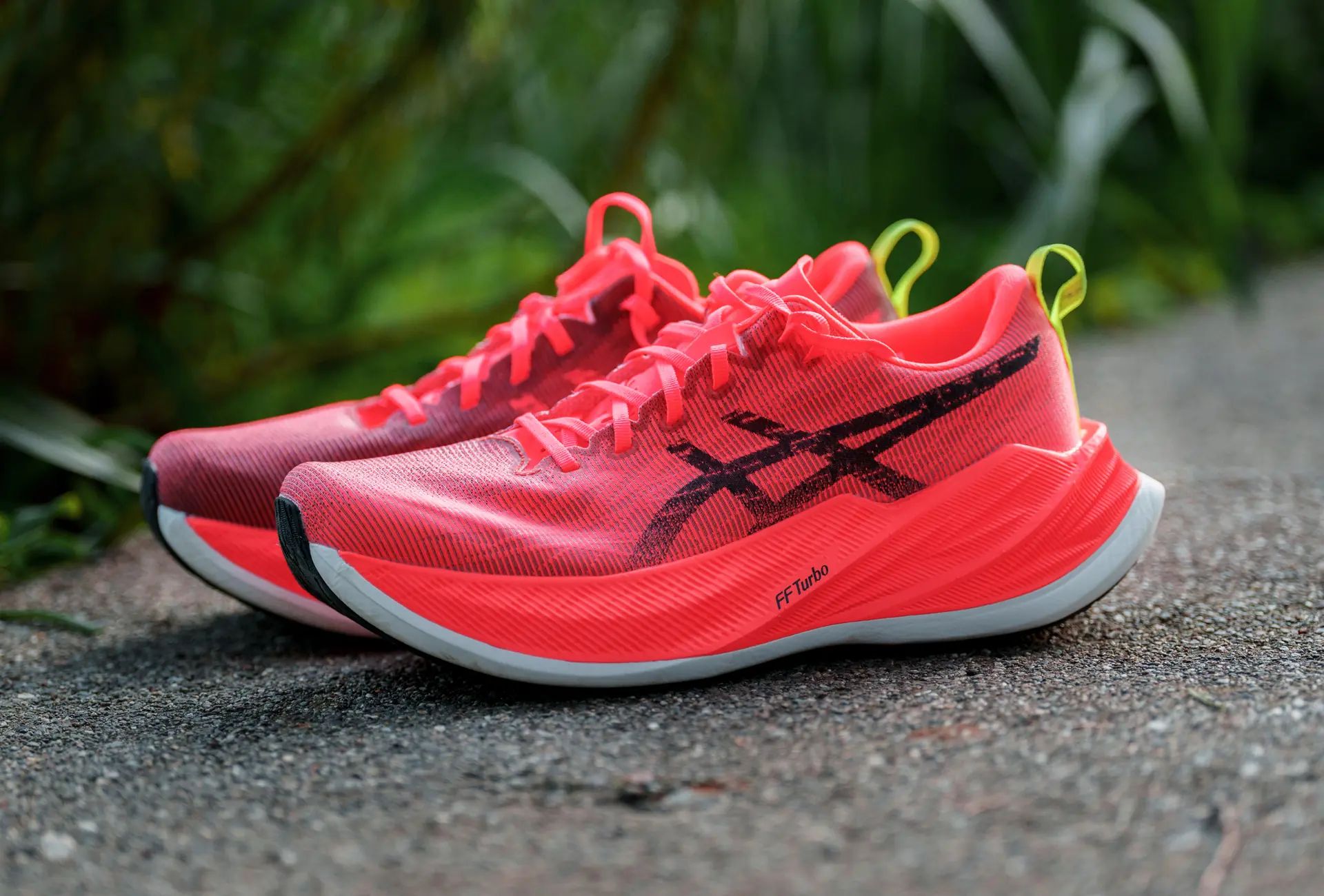 Asics Superblast Review: A 3x Shoe Slayer