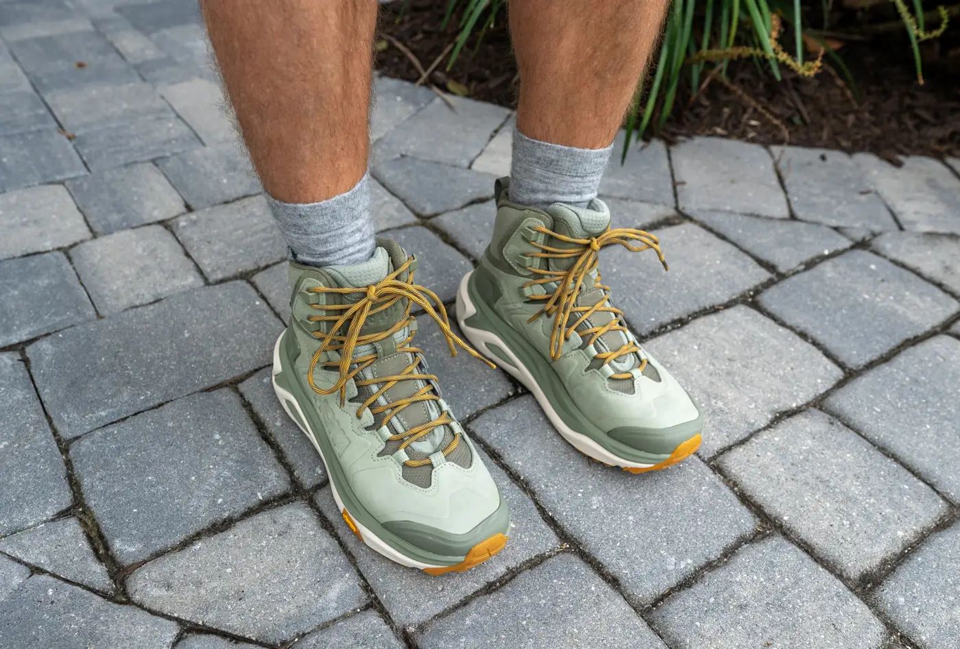 Hoka Kaha 3 GTX waterproof hiking boots review