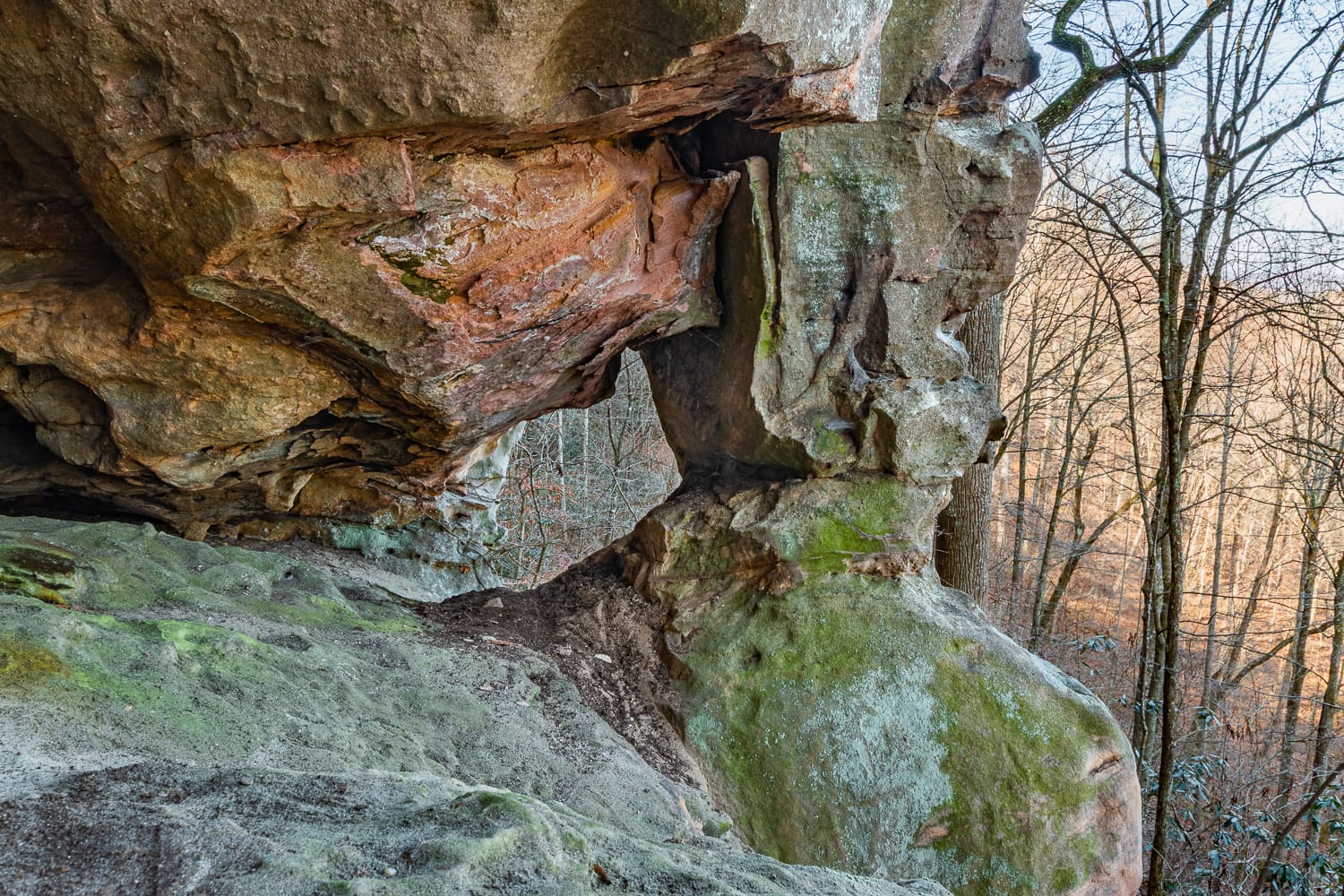 Leap Frog Pillar Arch 2. Located in the Daniel Boone National Forest, Kentucky.