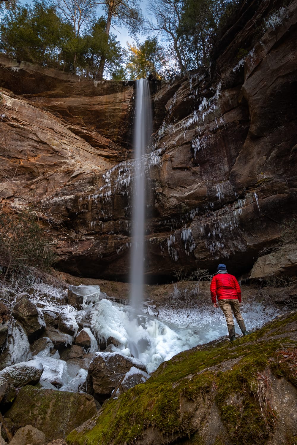 A Massive Red River Gorge Waterfall, Kentucky