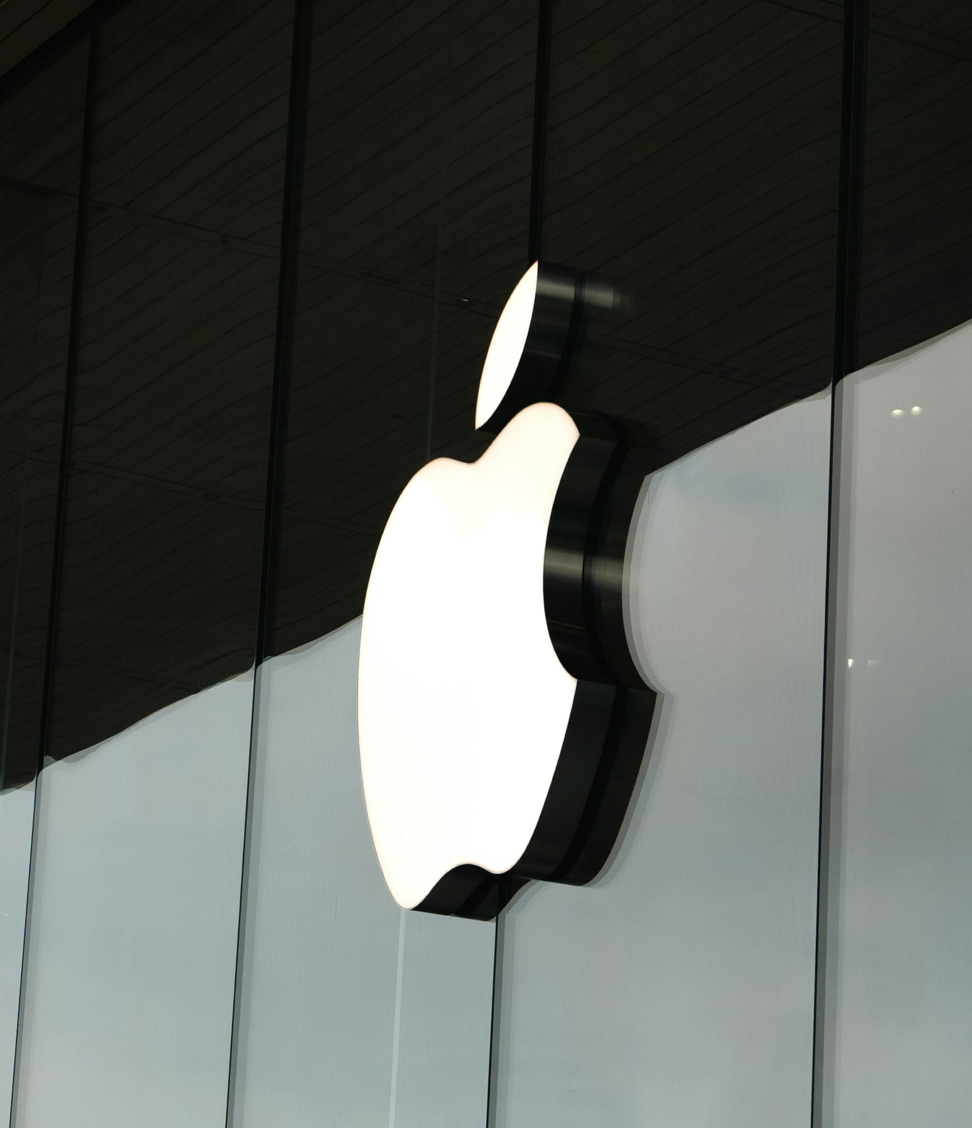 Tim Cook Leaving CEO Role After 15 Years Leading Apple