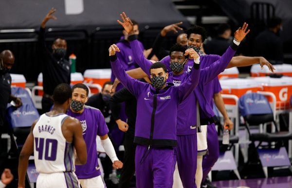 Make the Sacramento Kings make sense