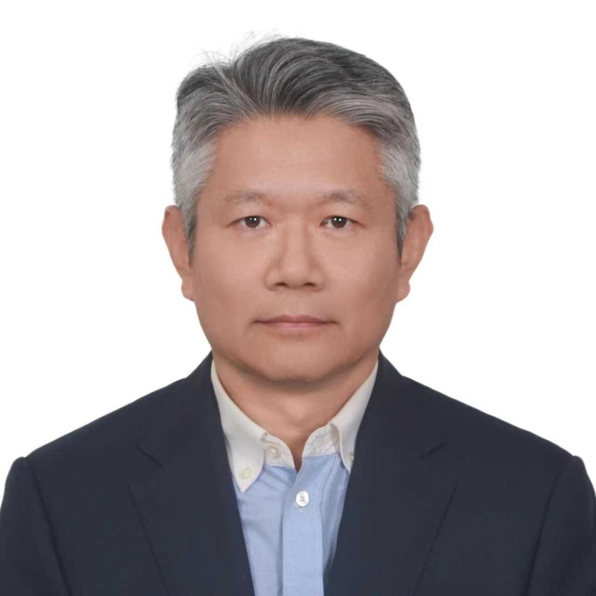 Father - Wang Qingang / 王钦刚