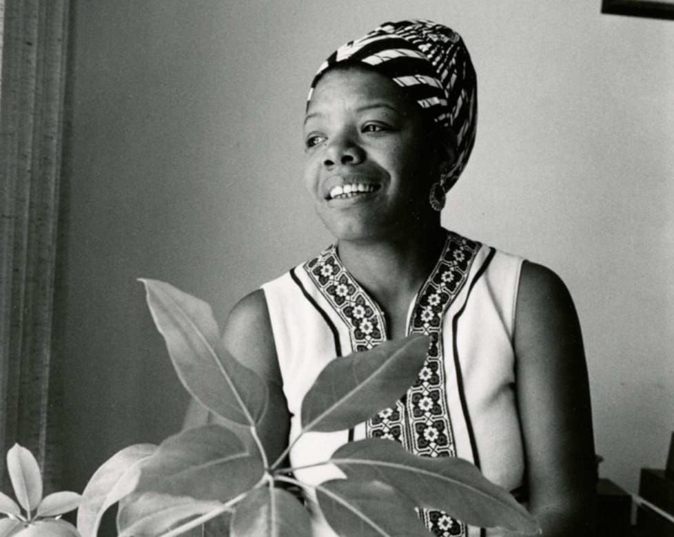 Cuando pienso en mí misma - Maya Angelou