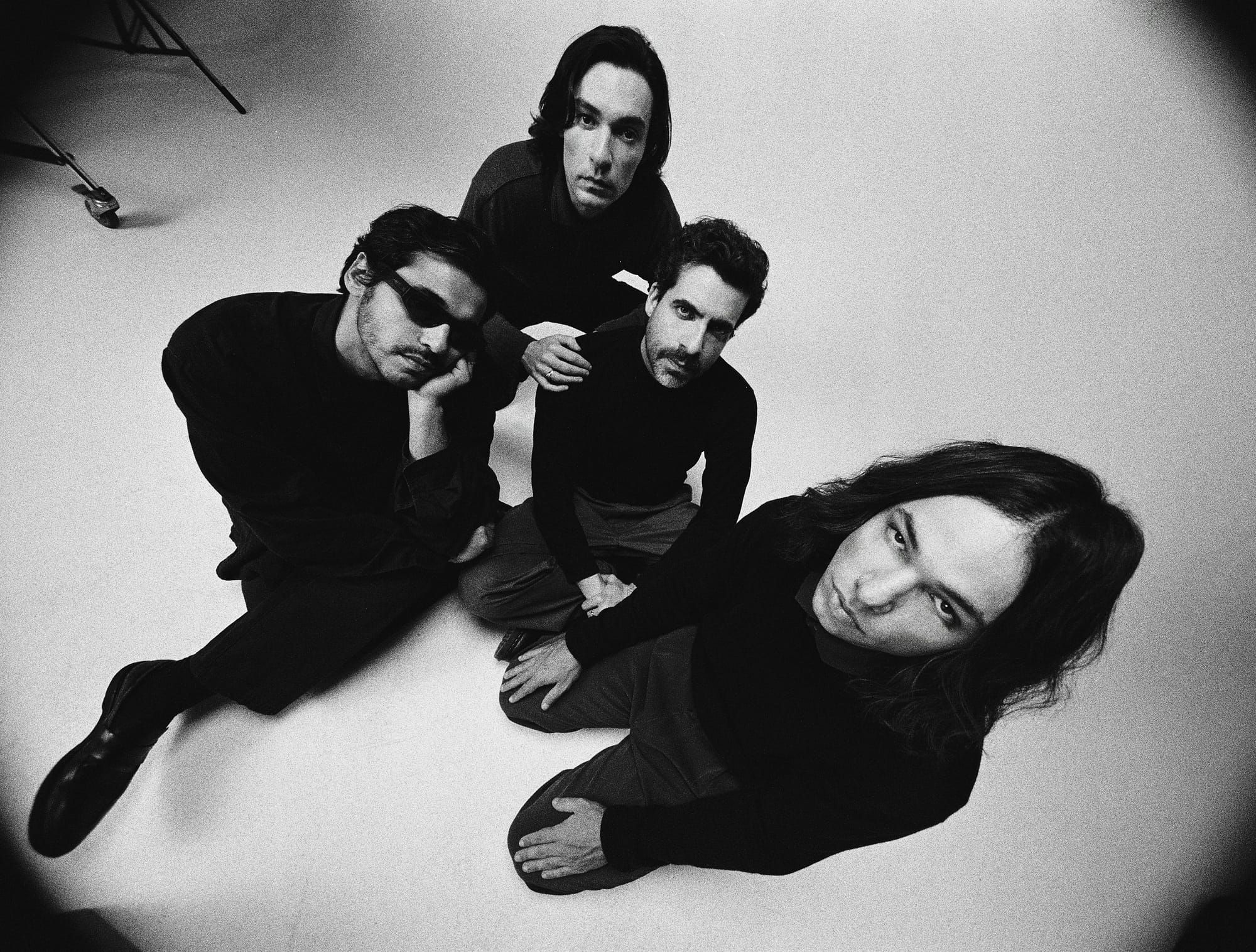 Um Terno Rei mais maduro no álbum novo