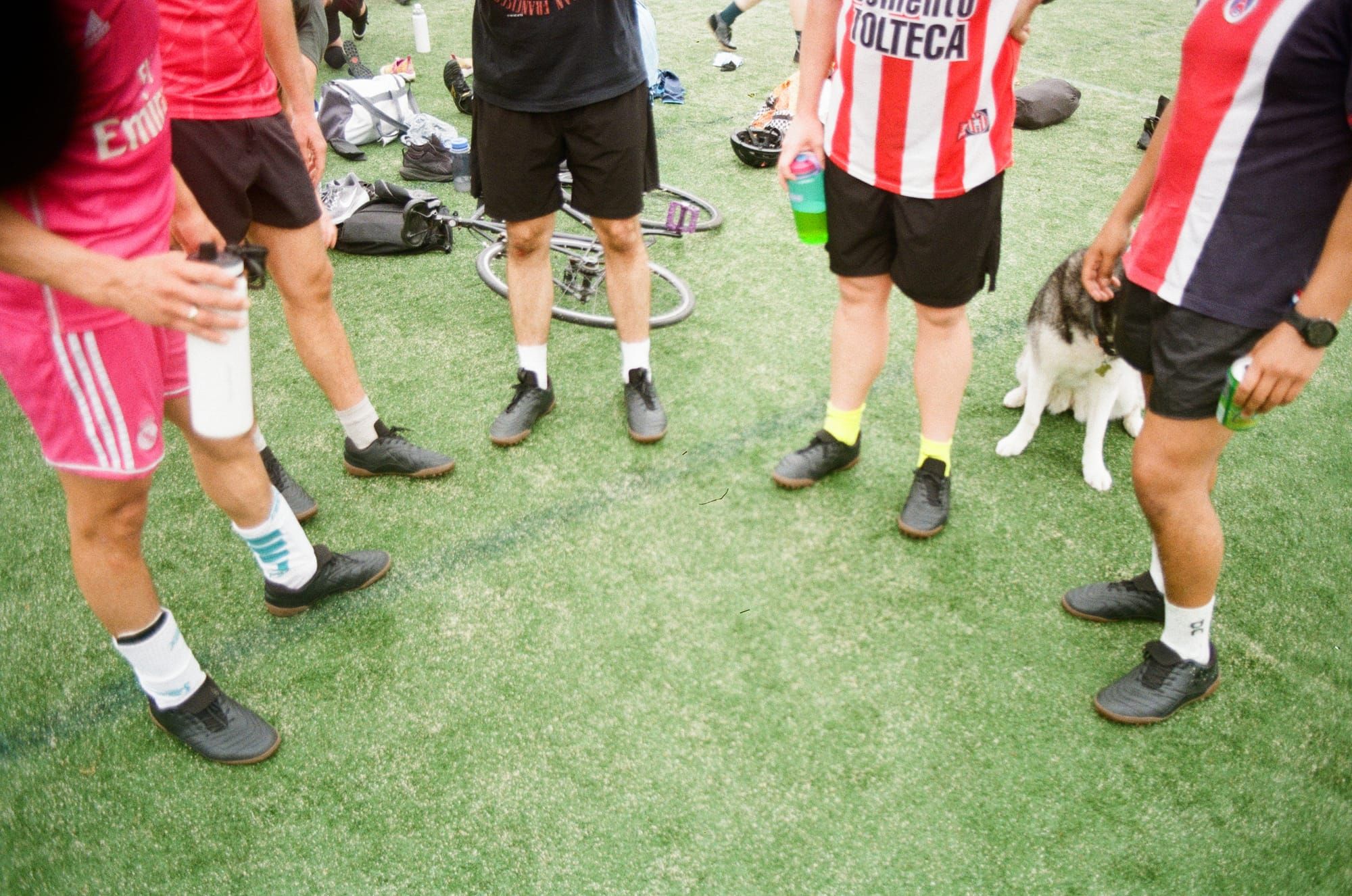 Essa marca está tentando fazer chuteiras do zero