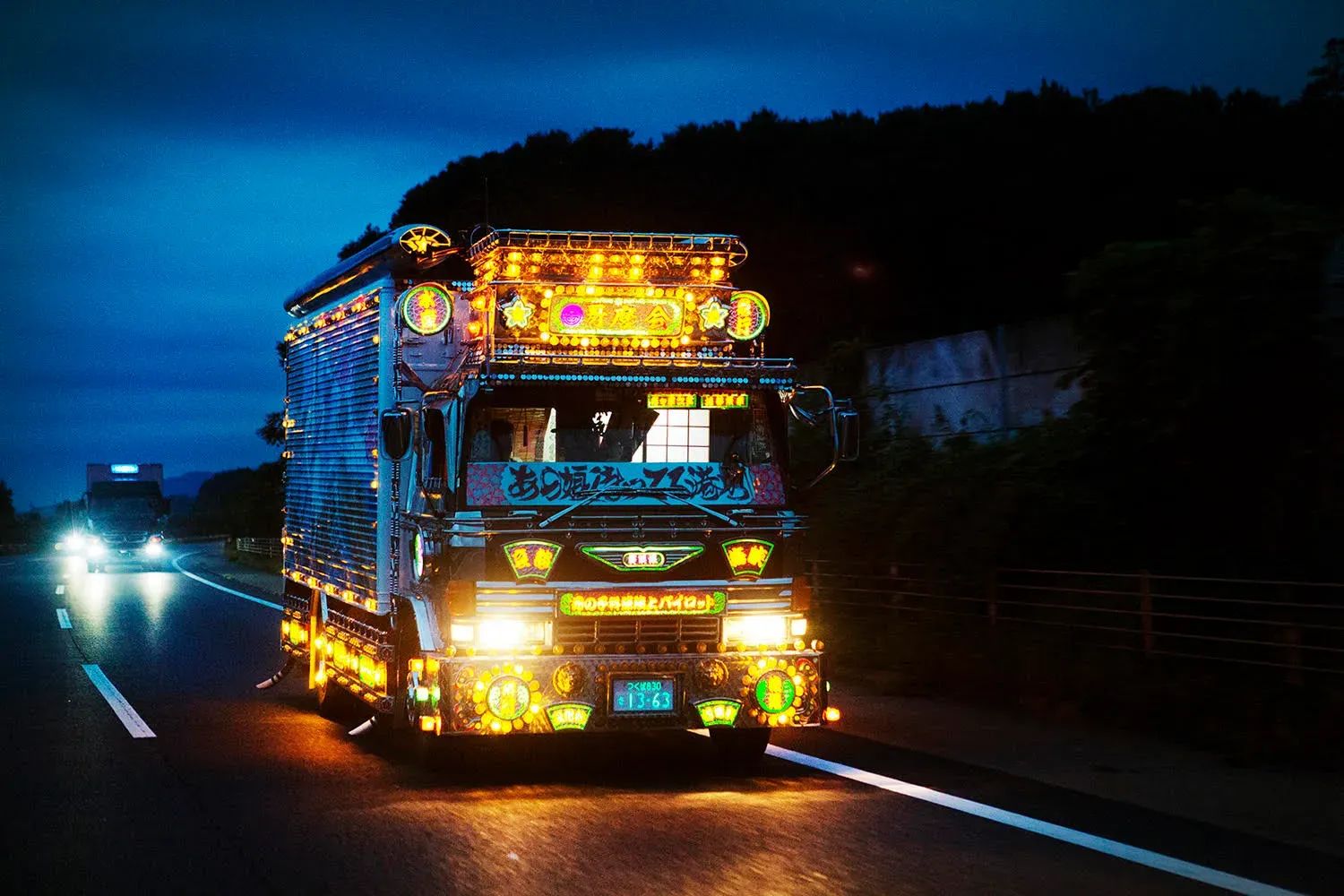 Dekotora: arte sobre rodas