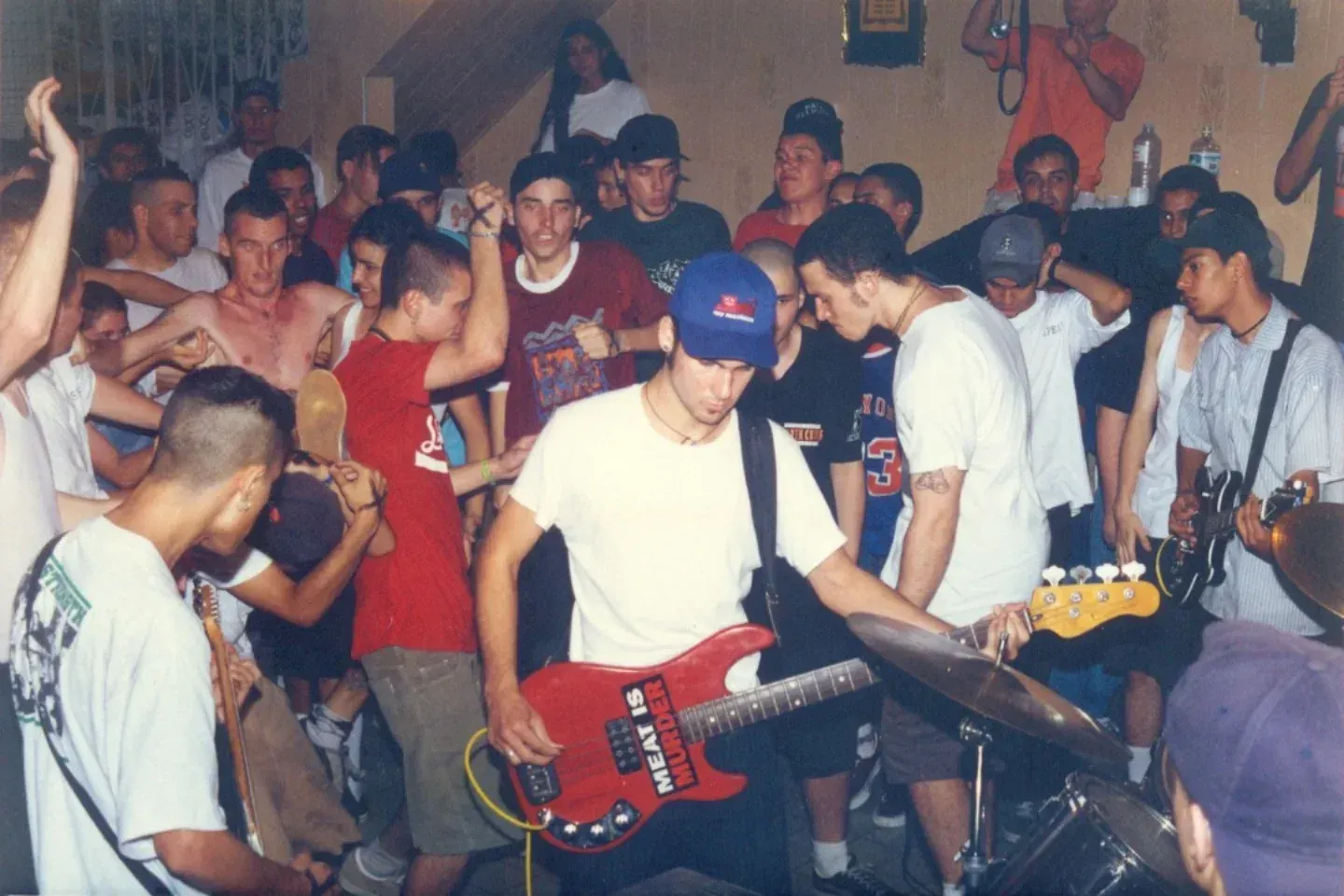 Hardcore e Hare Krishna: a relação desses dois mundos na São Paulo dos anos 90