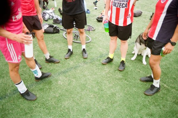 Essa marca está tentando fazer chuteiras do zero