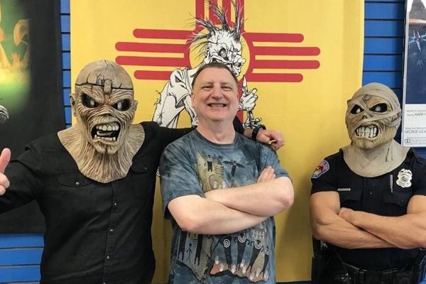 Derek Riggs além do Iron Maiden