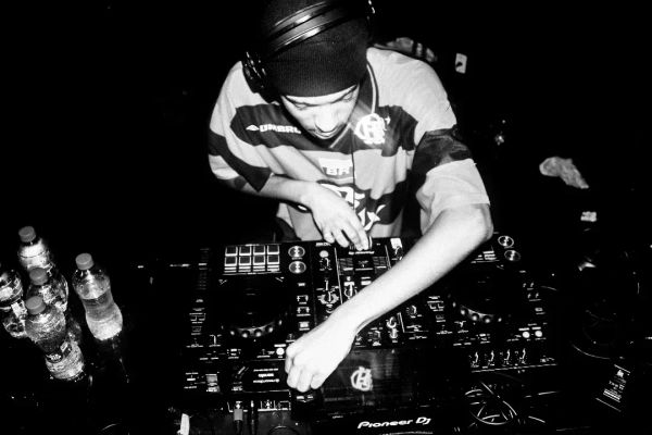 As possibilidades sonoras do grime com HRKN