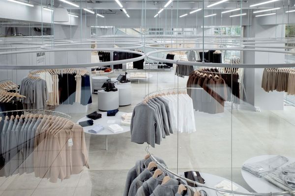 A loja como produto: consumo, espaço e silêncio no Japão