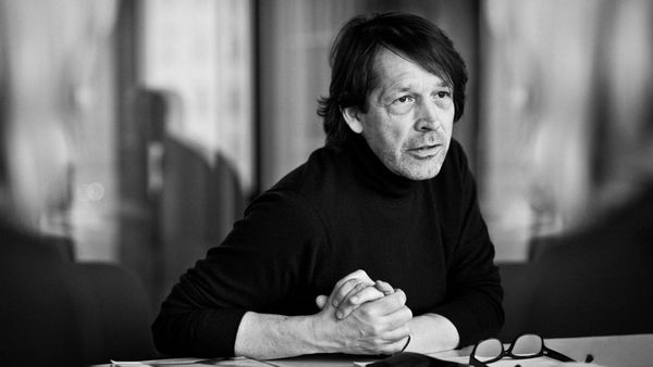 Peter Saville e o silêncio como forma