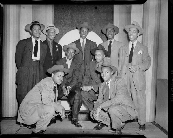 Zoot Suit: manifesto em panos e linhas