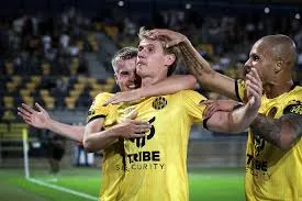 Twee spelers Roda in ‘contractwachtkamer’