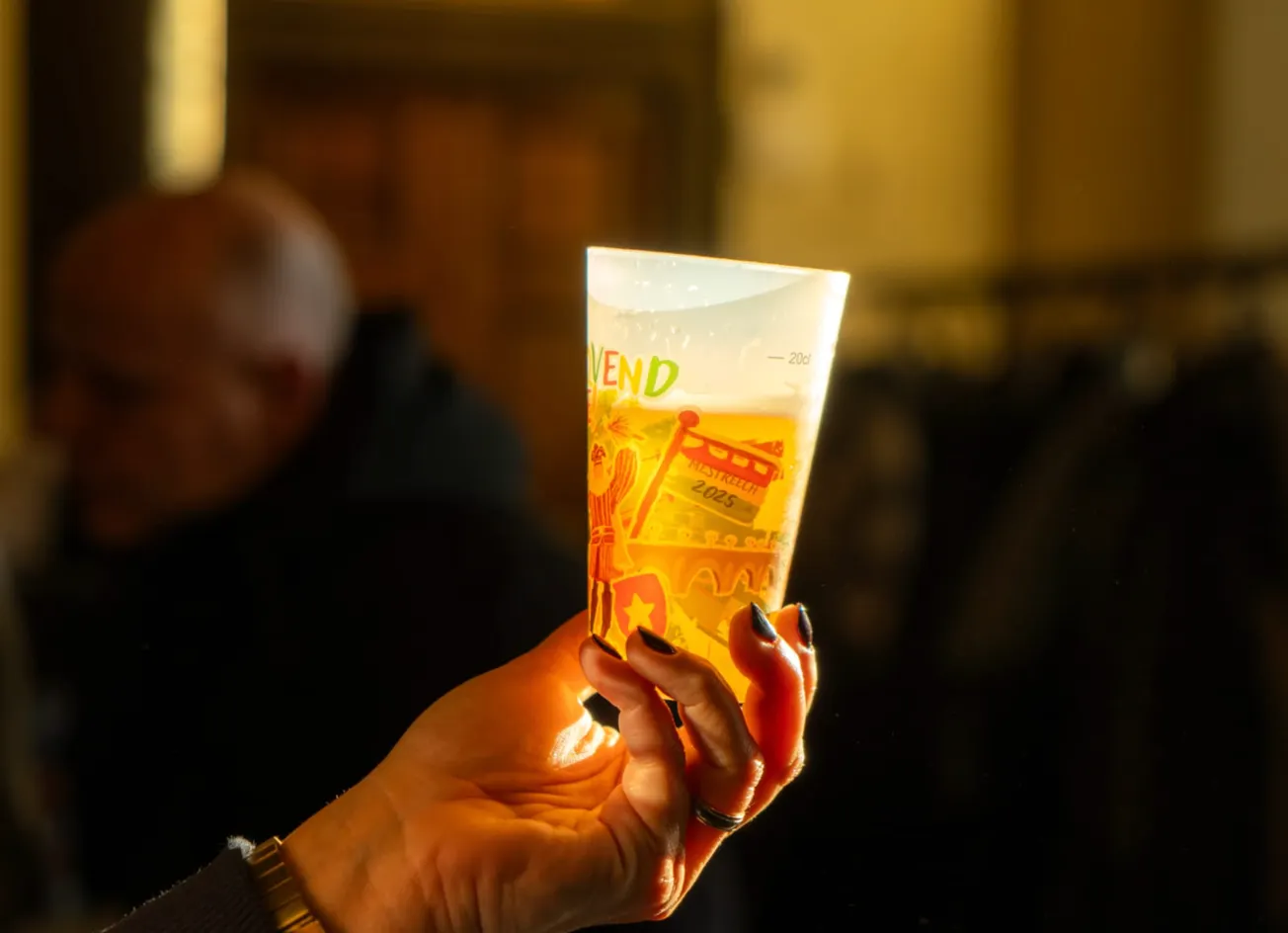 Hardcupbekers tijdens carnaval Heerlen