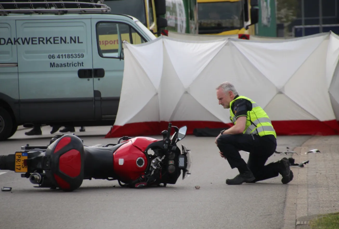 Motorrijder (42) uit Brunssum verongelukt in Beatrixhaven