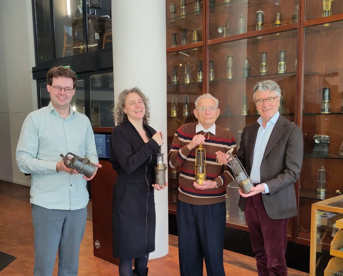 Collectie mijnlampen van Oostwegel naar Mijnmuseum