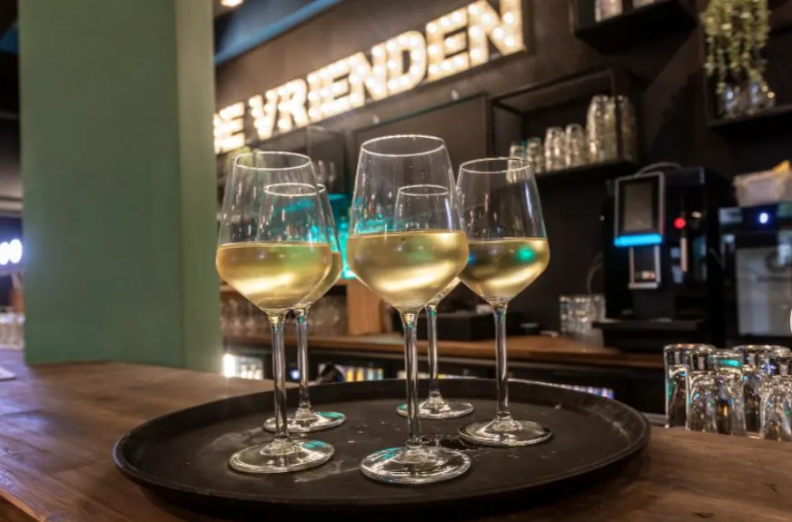 Heerlens café krijgt 'vriendin'