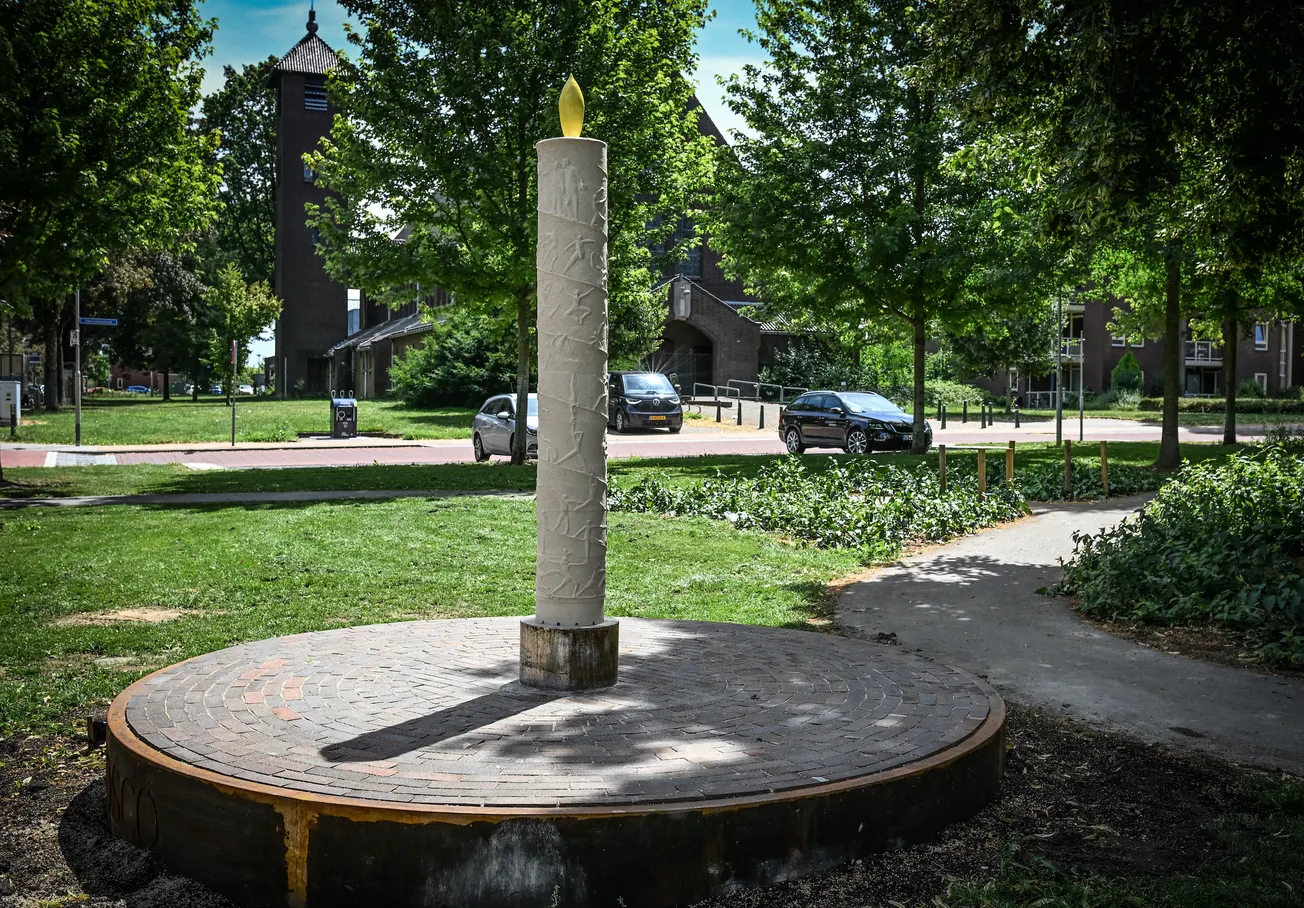 Een eigentijds Don Bosco-beeld in Lauradorp