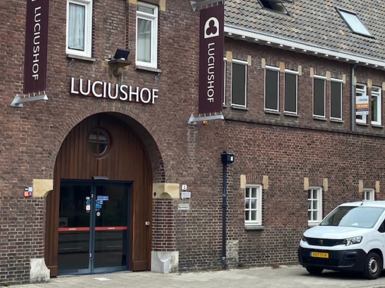 Kloostercomplex Luciushof zoekt exploitant De Twee Gezusters