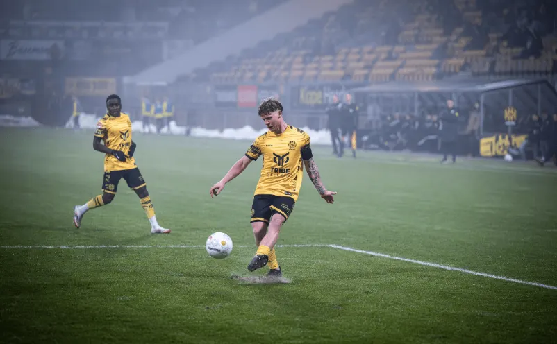 Middenvelder Roda naar Waldhof Mannheim