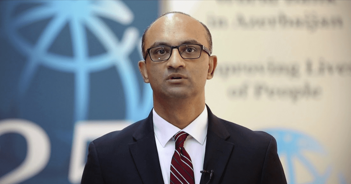 Навид Накви: 2020-жылы дагы 700 миң кыргызстандык жакырчылыкка кириптер болду