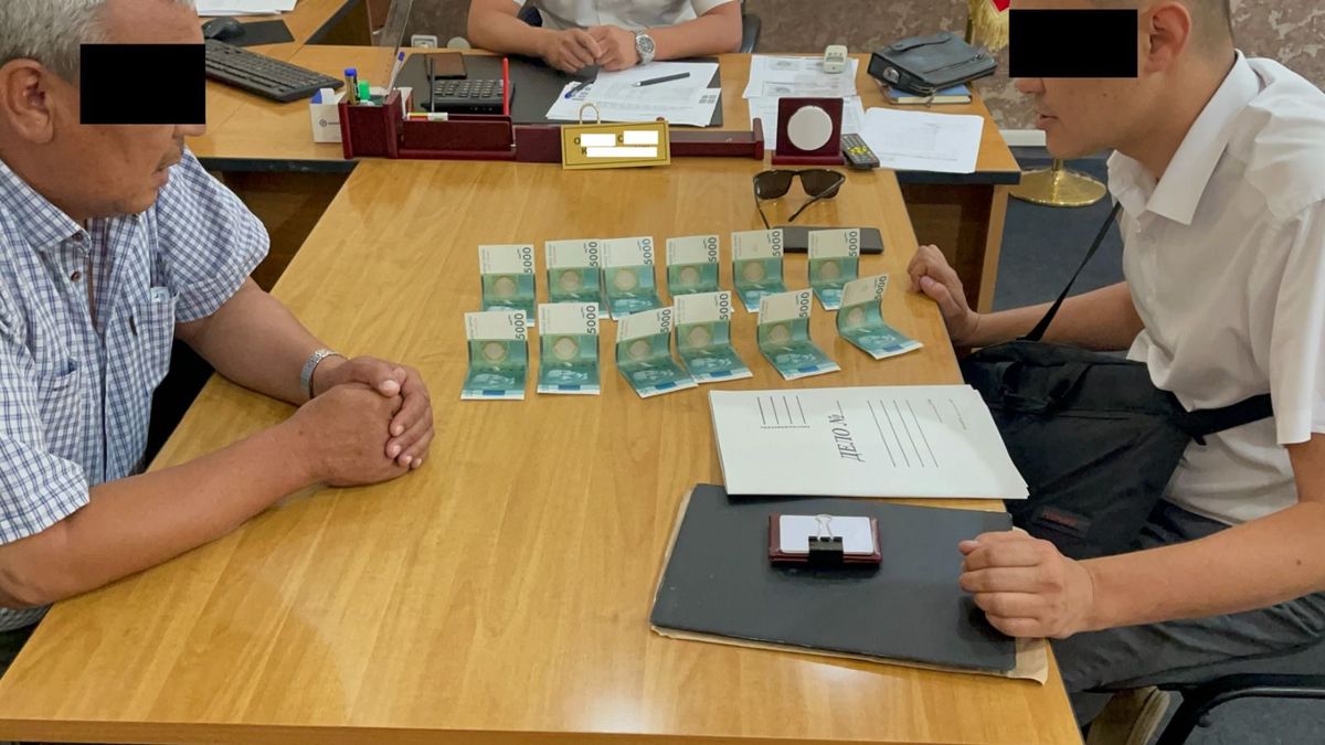 «Токмок суу каналда» суу түтүктөрү сатуу боюнча коррупциялык схема аныкталды