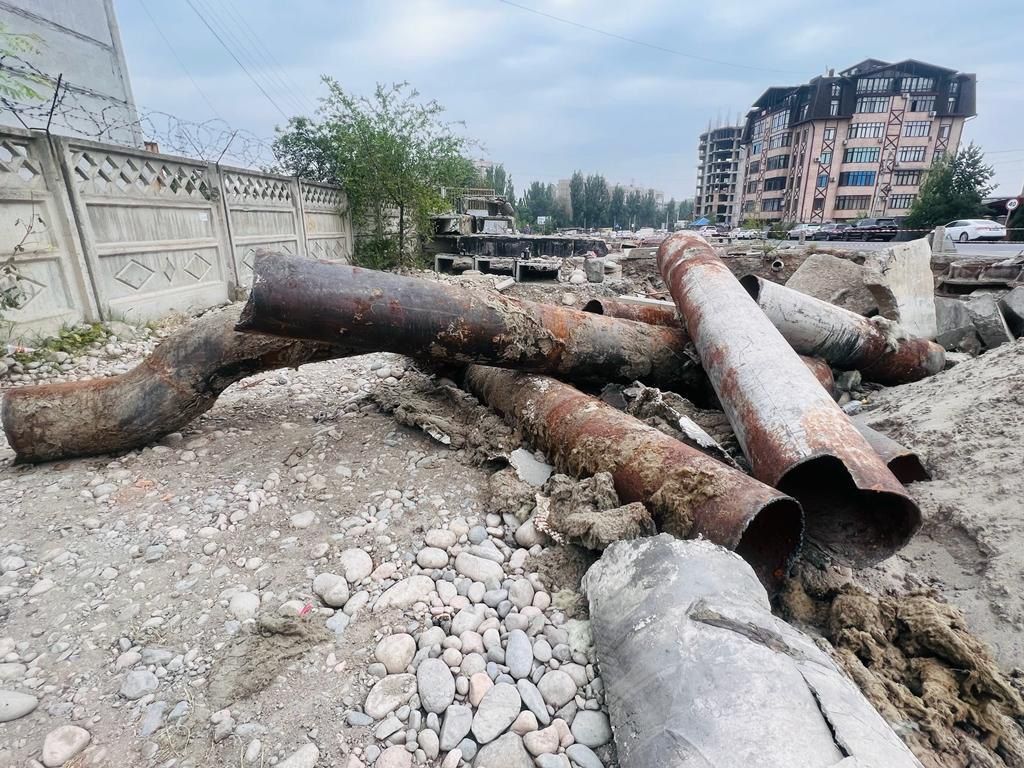 Энергетика министри «Бишкекжылуулуктармагы» ишканасынын күз-кыш мезгилине карата даярдыгын текшерди